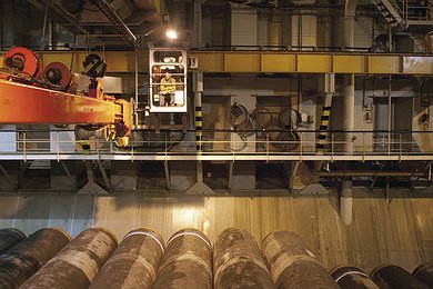 The Solitaire holds up to 22,000 tonnes of pipes