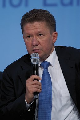 Alexei Miller speaks in Portovaya Bay