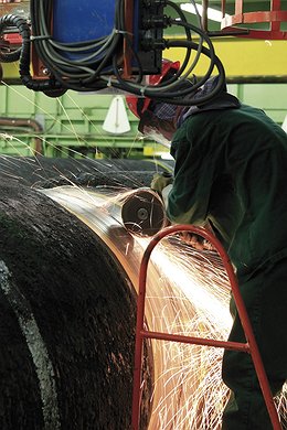 Castoro Sei: Welding and Sealing of Pipes
