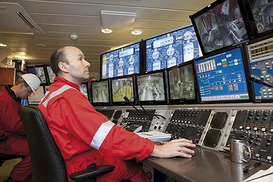 Diver Life Support Crew